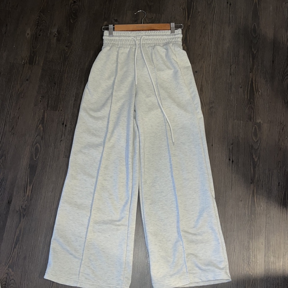 Gray sweatpants